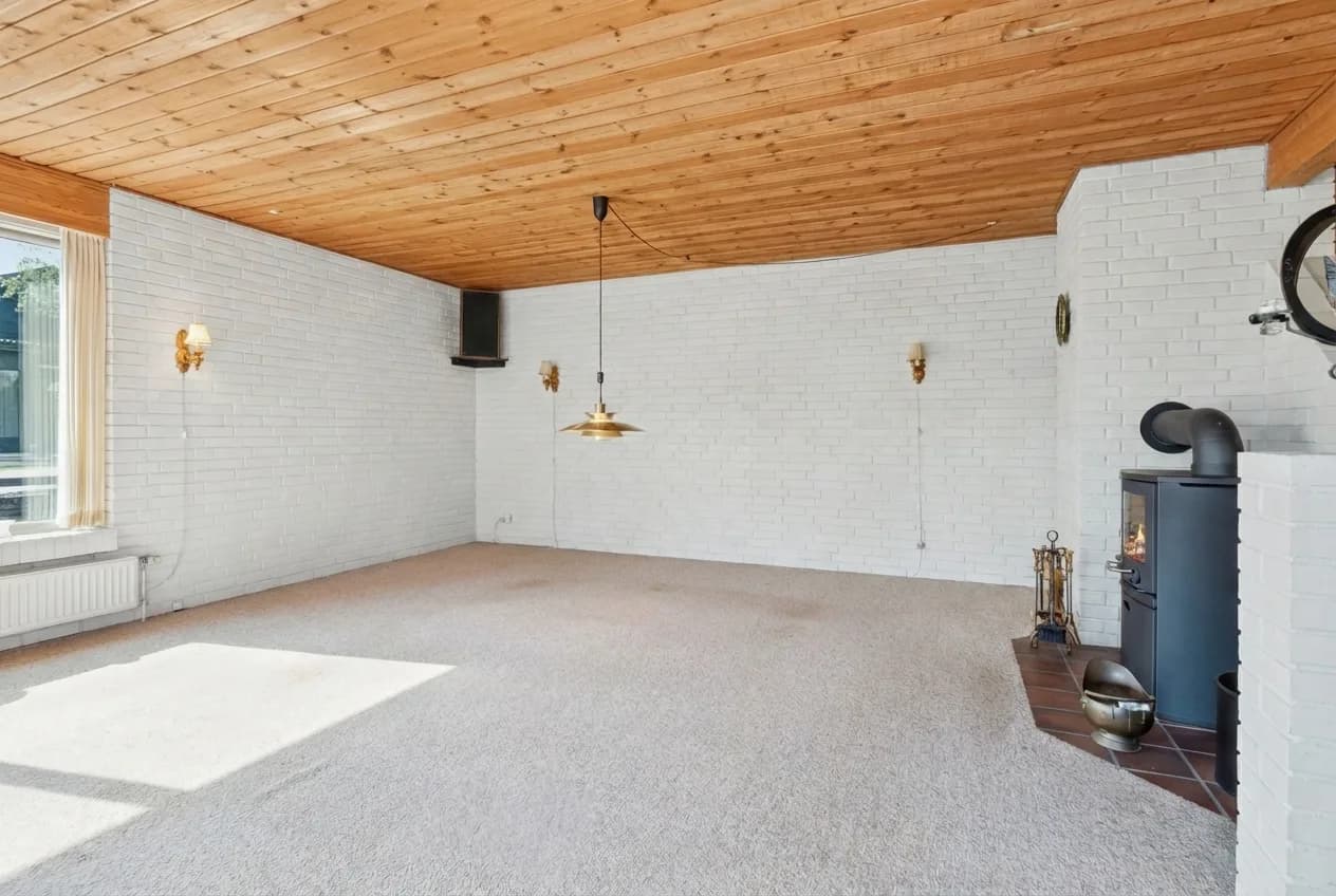 Paint Walls